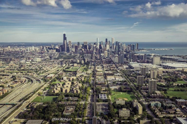 Mercado inmobiliario de Illinois mantiene impulso